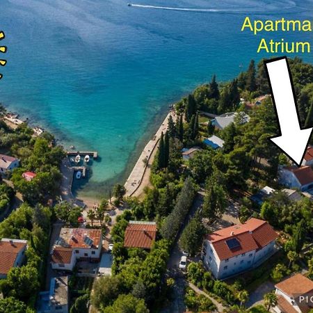 Apartments Atrium Малинска Екстериор снимка